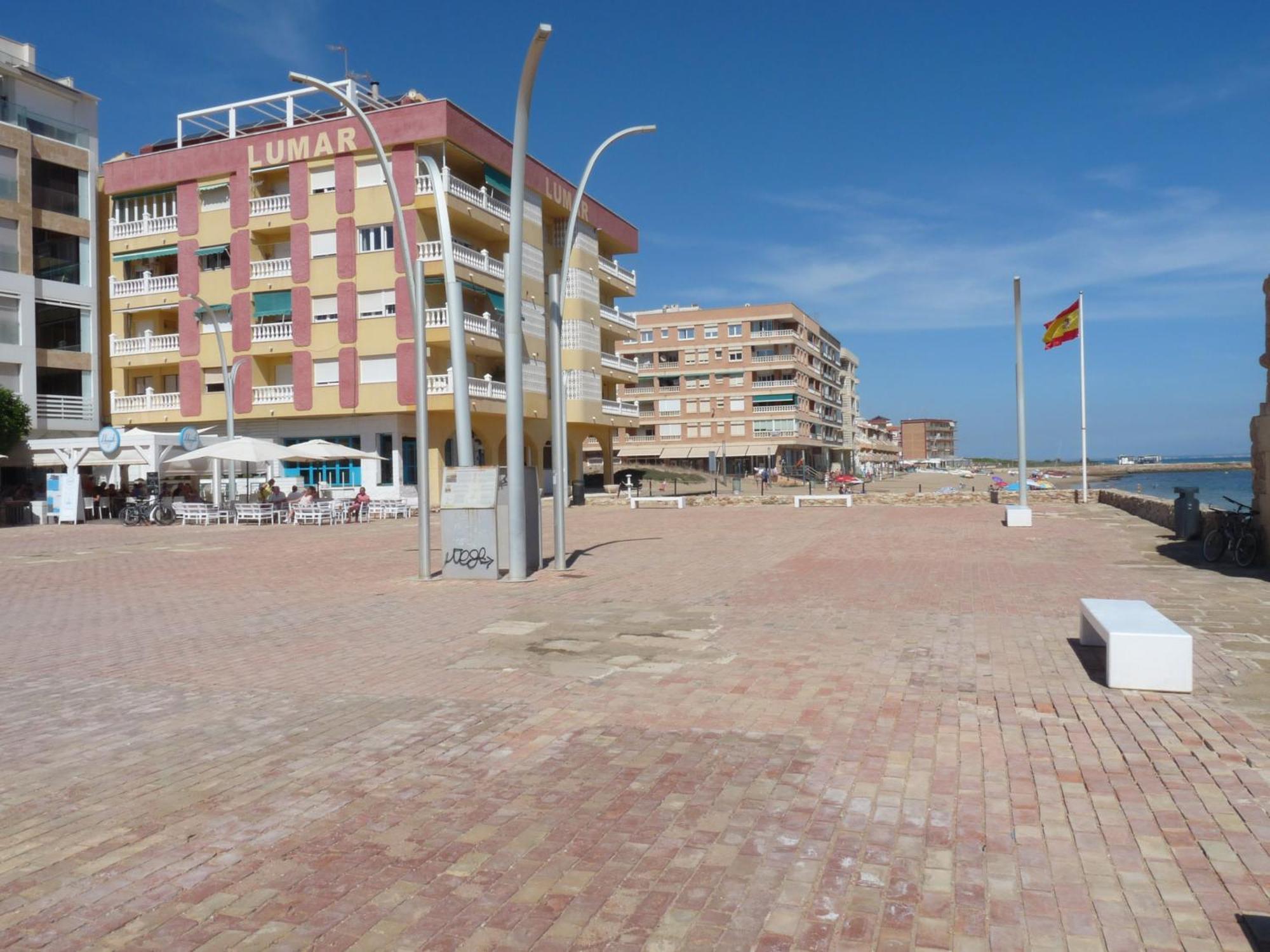 Modern Apartment Near Beach La Mata  Zewnętrze zdjęcie